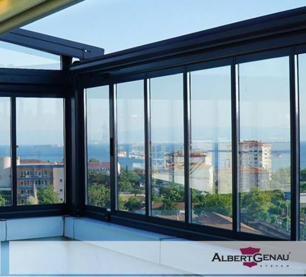 Mitra Cam Balkon